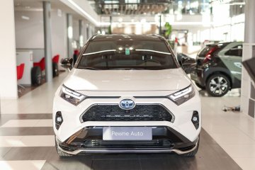 2.5 Plug-In Hybrid Selection 4x4