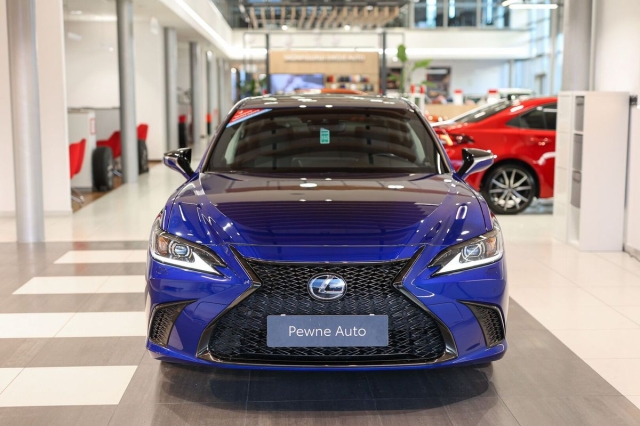 lexus